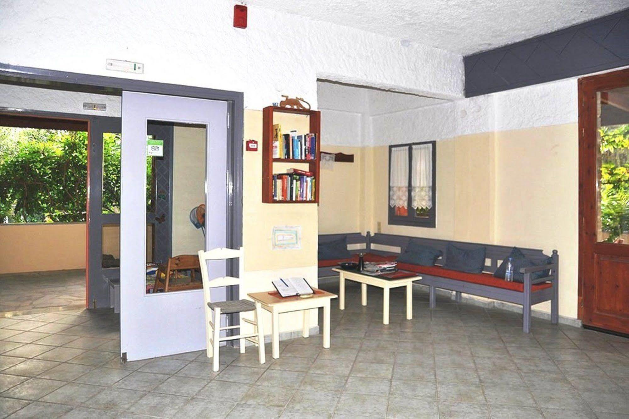 Hotel Neos Matala Exterior foto